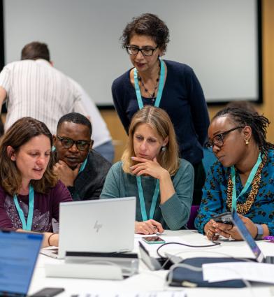 women working together