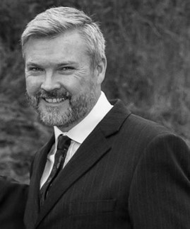 Dr Paul Campbell